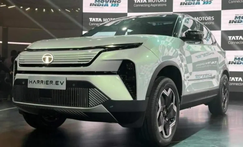 Tata Harrier दमदार रोड प्रेजेंस, अपडेटेड फीचर्स और फैमिली-फ्रेंडली परफॉर्मेंस वाली प्रीमियम SUV